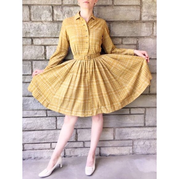 Vintage 60s Metallic Gold Day Long Sleeve Button Down Dress - Picture 1 of 7